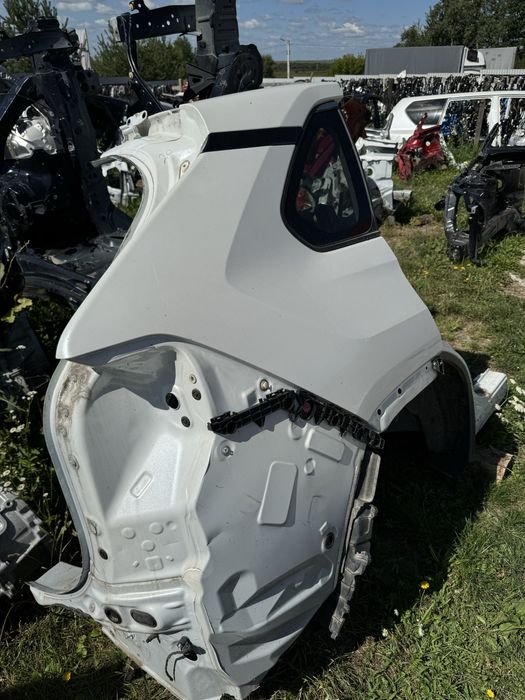 Четверть задня права Toyota Rav4 2019-24р