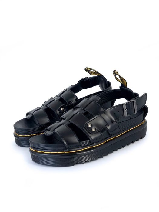 Сандалі Dr. Martens Terra premium