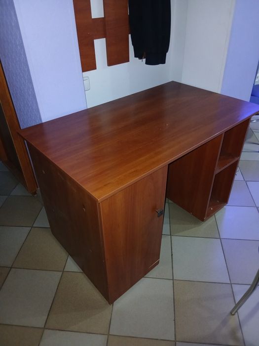 Стіл офісний ДСП