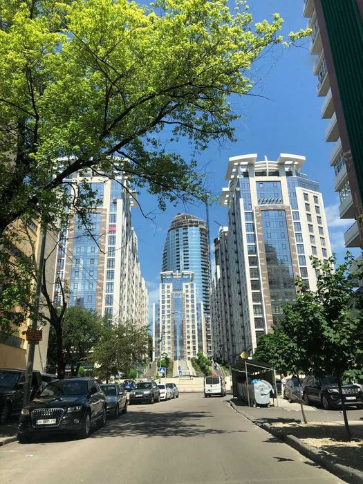 Продаж 4к-квартири вул. Саперне Поле, 3, ЖК Бульвар фонтанів, 150 м²