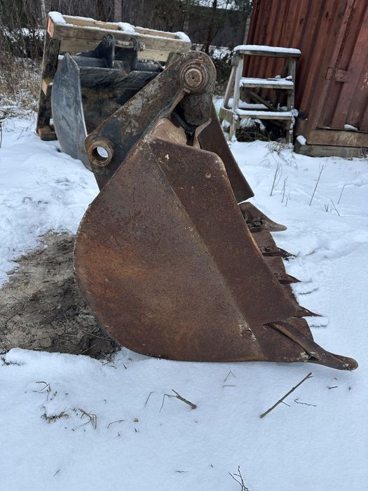 Продам ковш на JCB 90 см