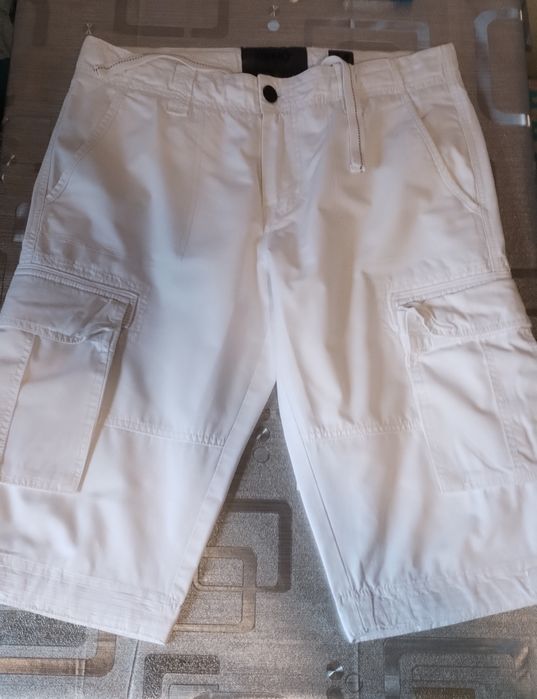 Мужские бриджи карго.