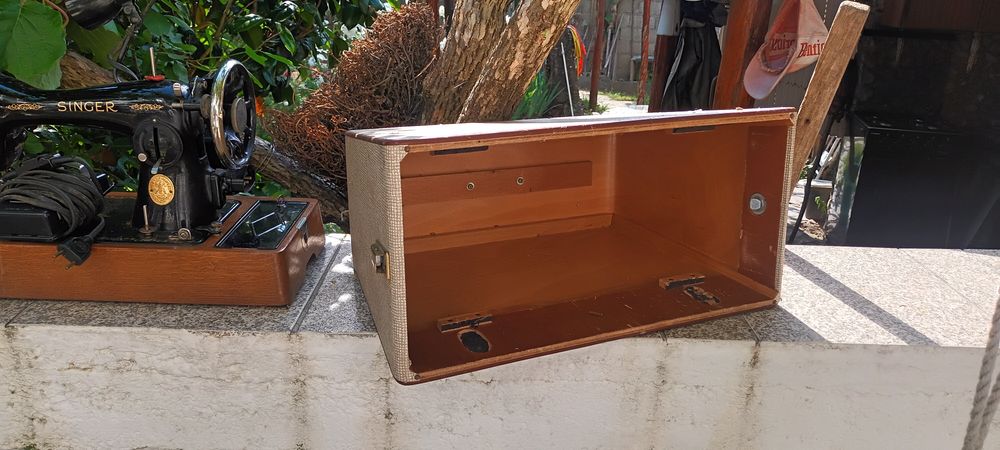 Maquina de costura Singer