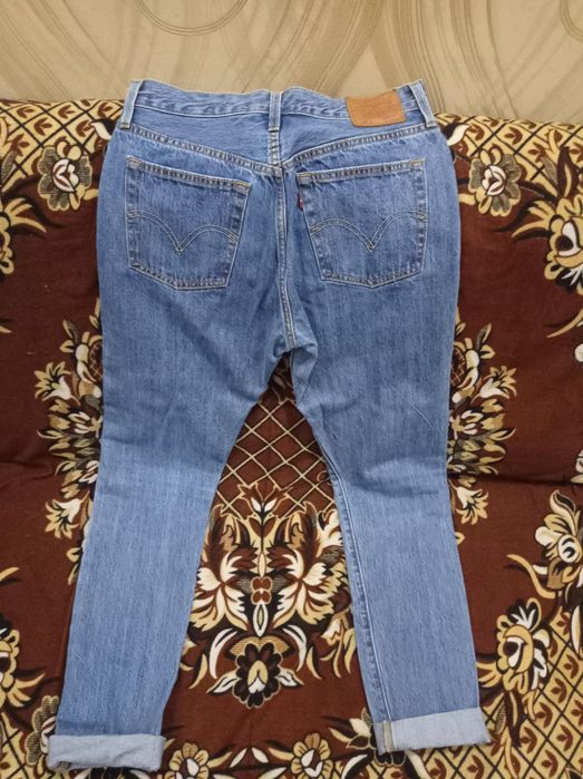 Levi's  джинсы бойфренды