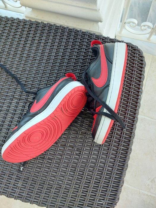 Ténis da marca Nike rapaz