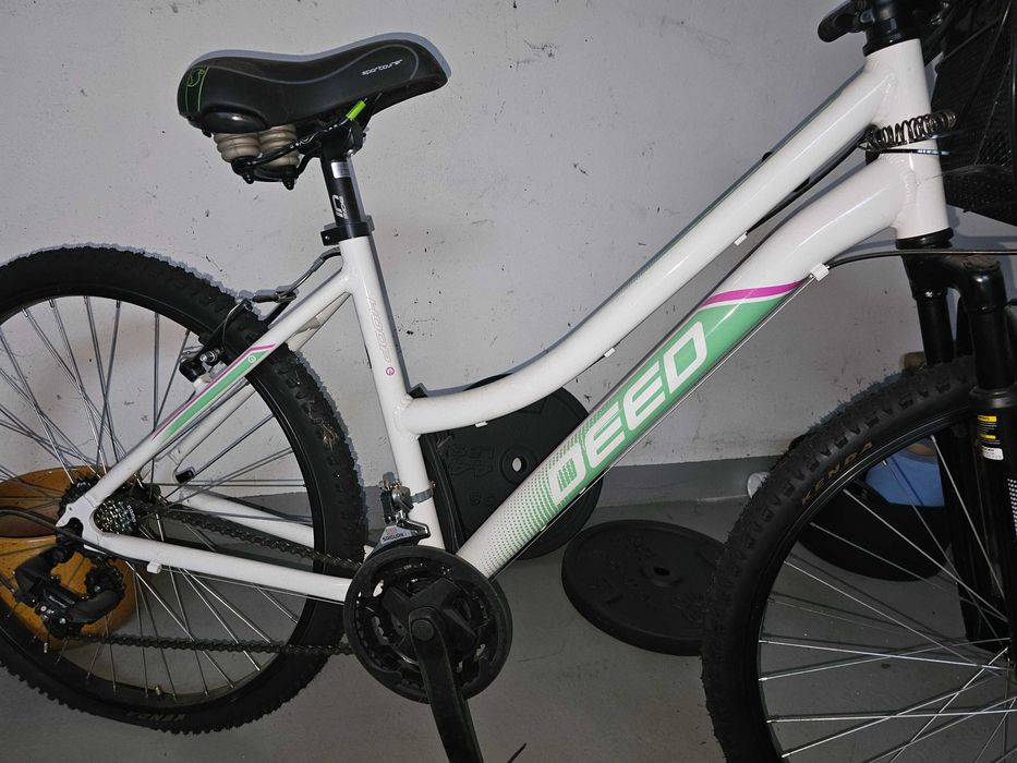 Bicicleta Deed, em bom estado, 20€