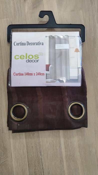 Duas cortinas novas64286508756867121