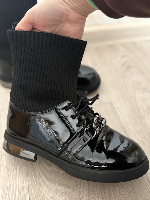 Чоботи 36 розмір