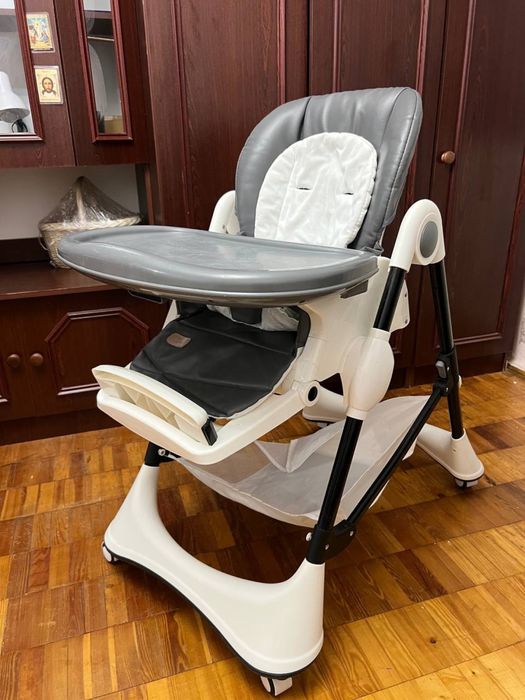 Дитячий стільчик для годування. Стілець трансформер для годування.