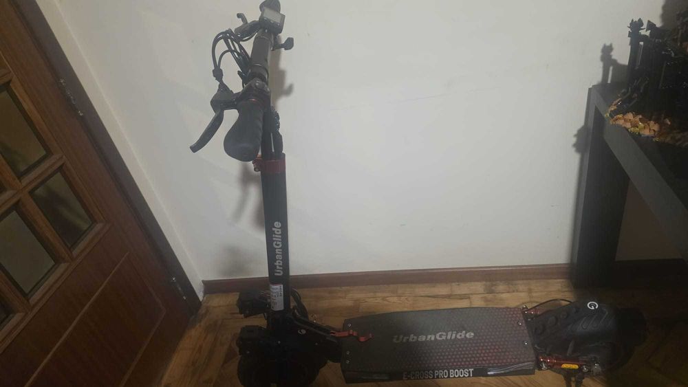 Trotinete eletrica Urbanglide E-Cross Pro Boost 2 - 2X800W com bateria nova