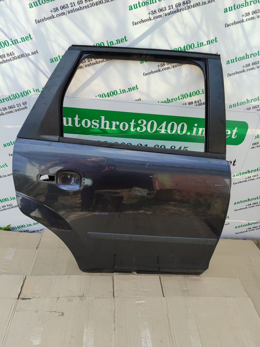 Дверей Ford Focus MK2 задня права