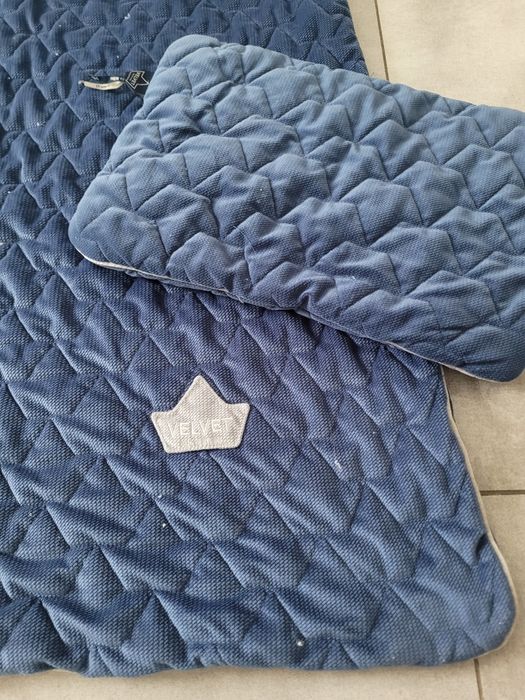 Komplet kołderką poduszka la Millou granatowy