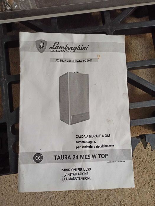 Caldeira a Gás Lamborghini Taura 24 MCS W Top (A funcionar)