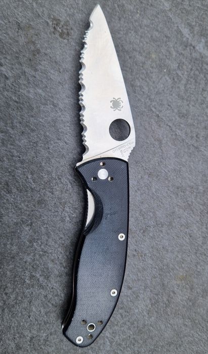 Nóż składany Spyderco Tenacious Combo Edge | Taktyczny Ząbkowany G10 Oryginał