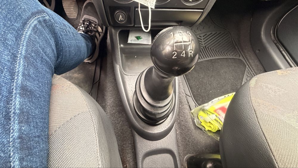 Citroen Berlingo 2 lugares em bom estado