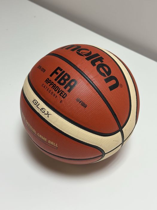 Piłka do koszykówki Molten GL6X