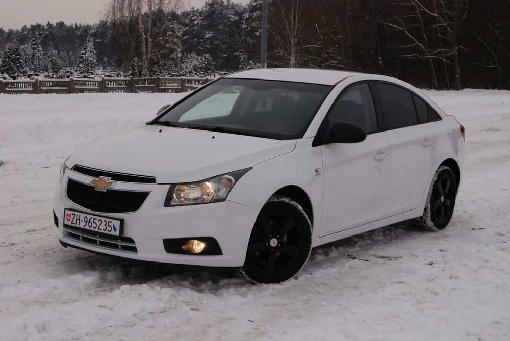 Chevrolet Cruze 1.8b 141Ps Klimatyzacja Navi Android Parktronik niski PRZEBIEG ! !