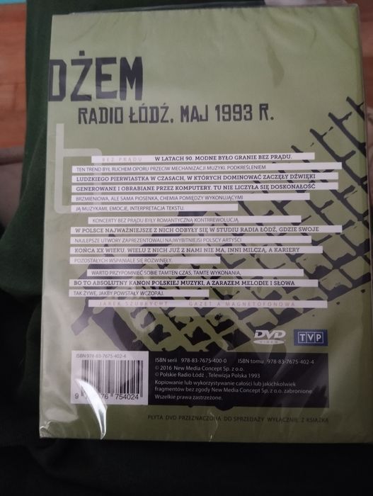 Płyta dvd z koncertem zespołu Dżem