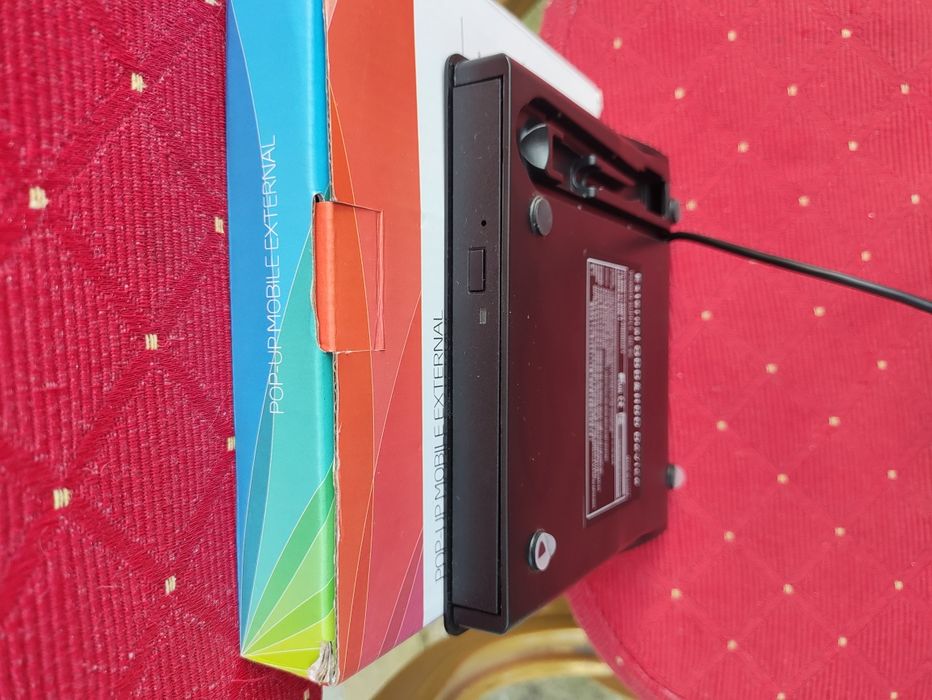 Nagrywarka DVD CD zewnętrzna przenośna napęd optyczny USB kieszeń czarna  do komputera PC Laptopa