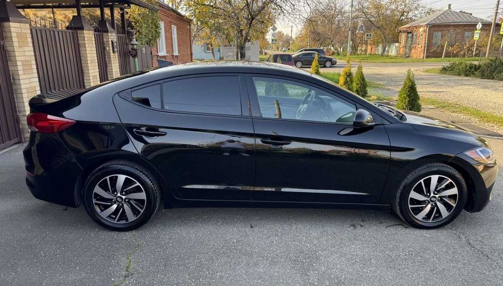 Hyundai Elantra 2.0, 2018