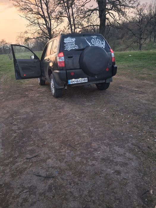 Chery Tiggo T11.