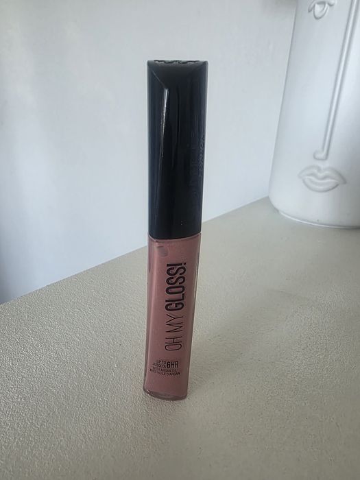 Błyszczyk Rimmel Oh My Gloss 130 purrr glossy cat