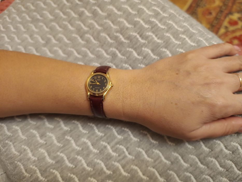 Часы женские CASIO LTP-1096