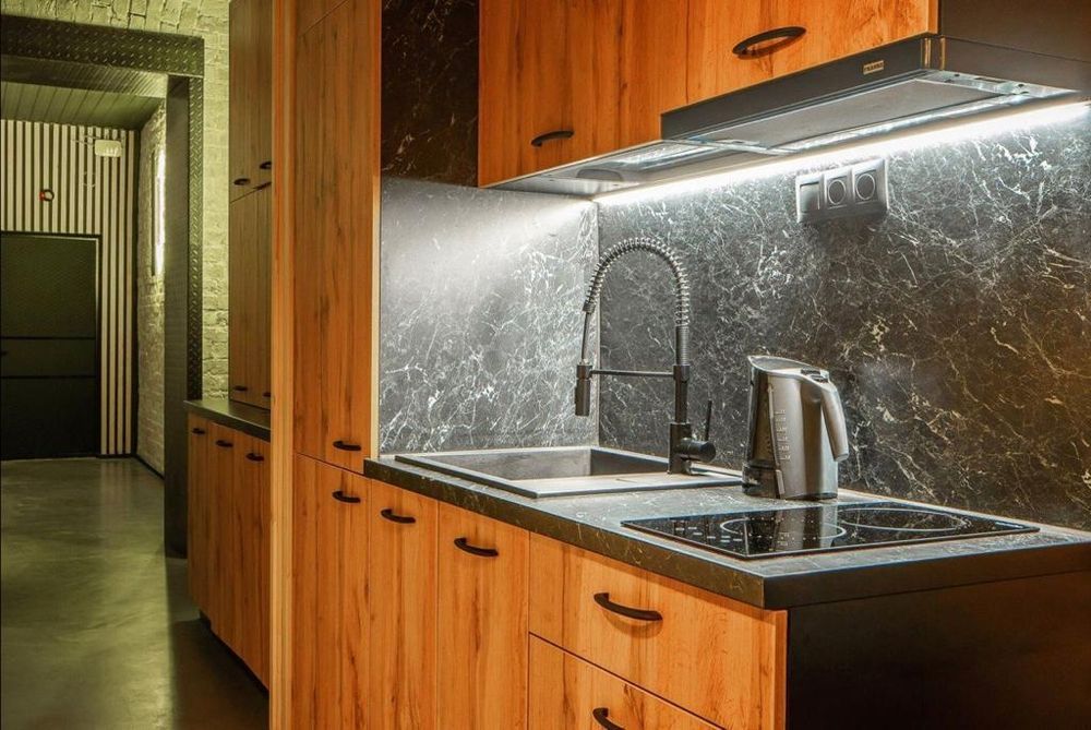 1 ком, центр, Золотые Ворота, Майдан Незалежності  почасово и посуточн