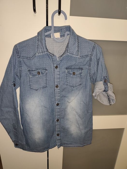 Koszula jeans z podwijanym rękawem 134