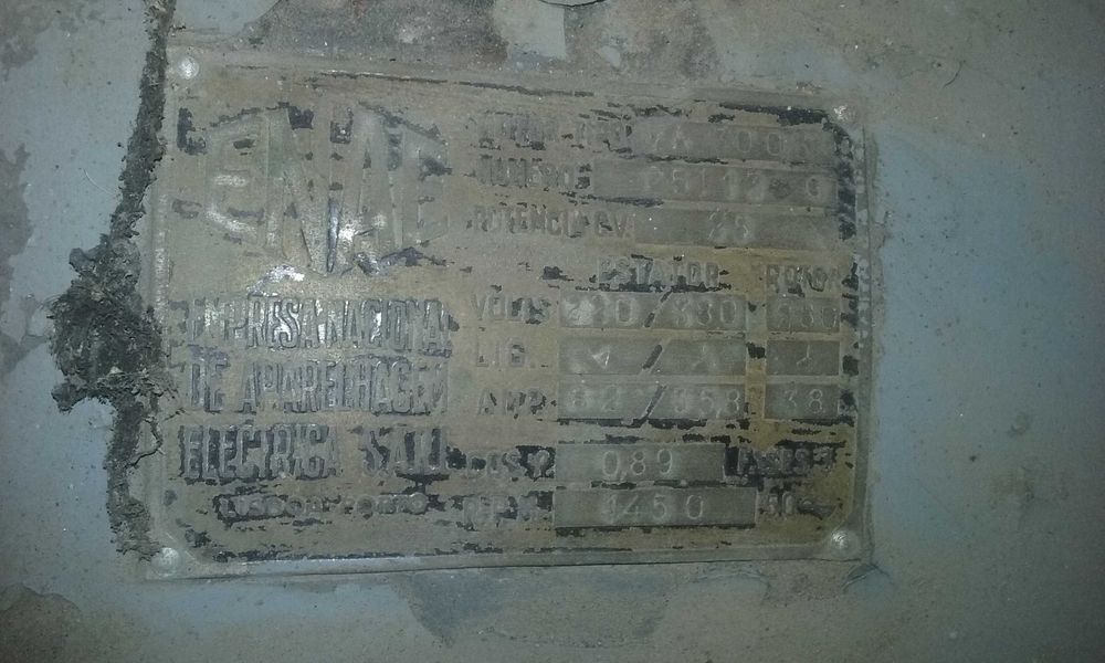 Motor eléctrico antigo 25cv ENAE. lagar, museu ou britadeira
