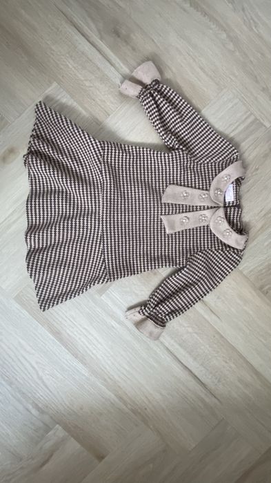 Elegancka , gruba sukienka w rozm 104