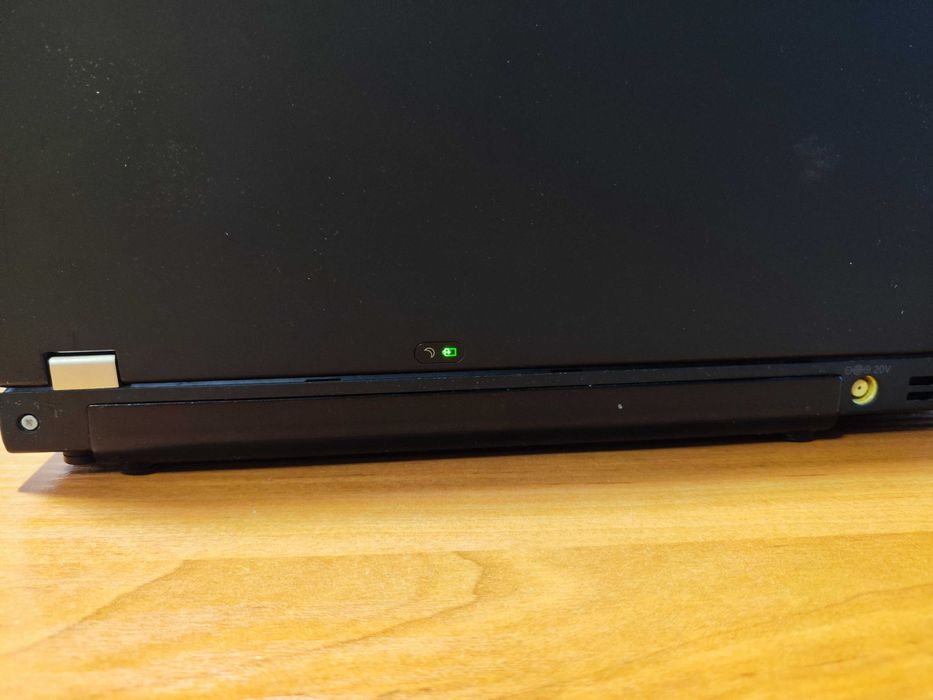 Lenovo x230 / i5-3320M / 8GB RAM / 240GB SSD / Windows 10