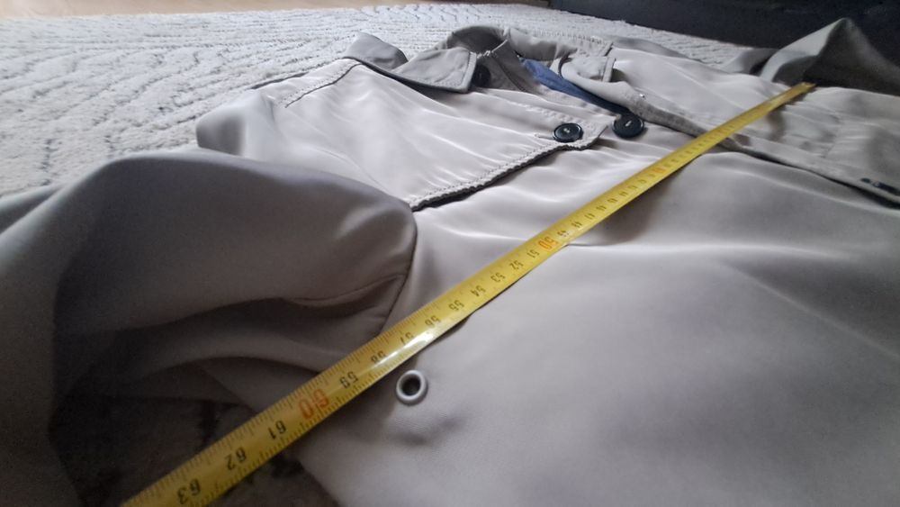 Płaszcz męski typu krótki trencz Zara z podpinką