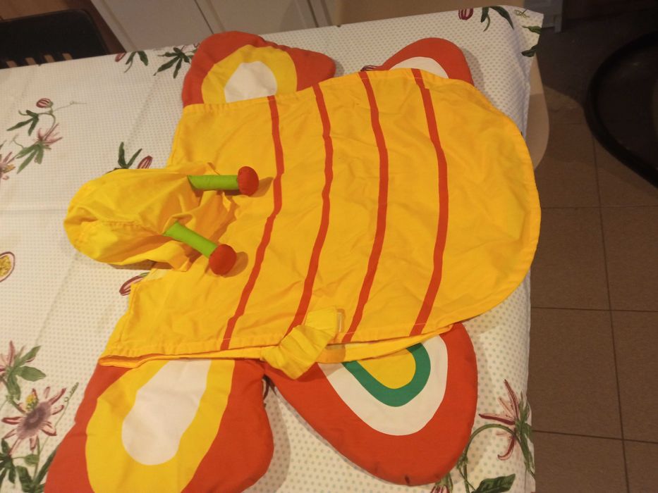 Disfarces da marca Wesco.