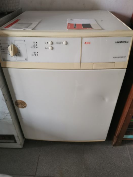 Máquina de secar roupa