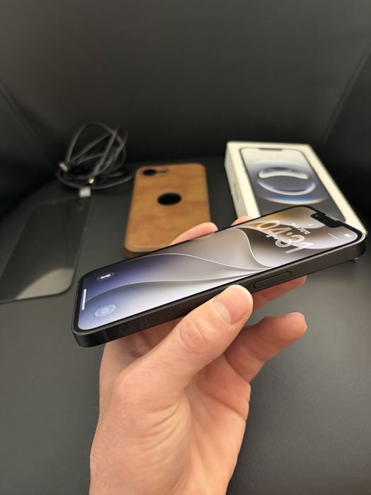 Iphone 16E de 128 gigas