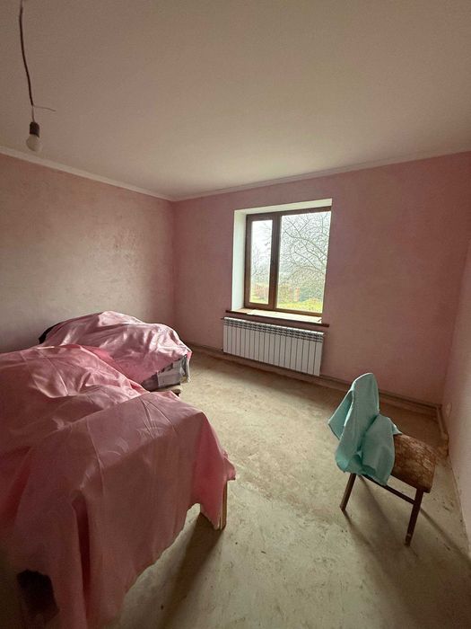 Продаж будинку в селі Конюшки