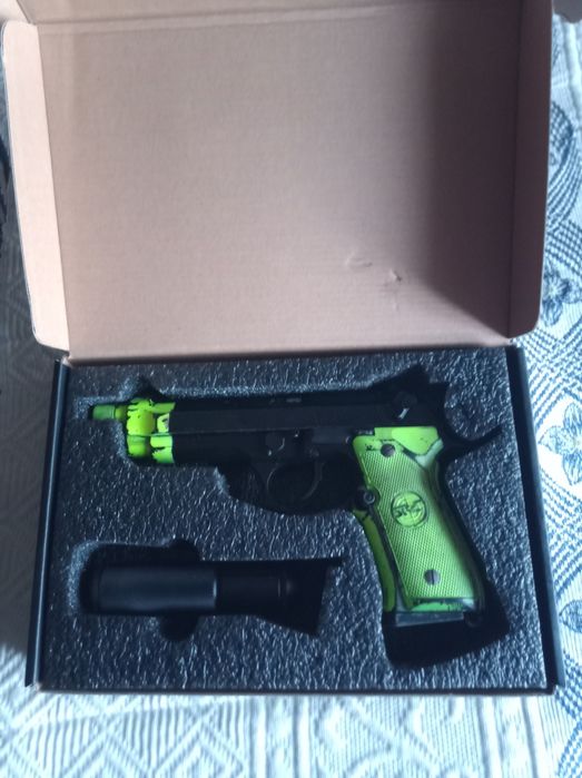 Airsoft Beretta SR92 SP