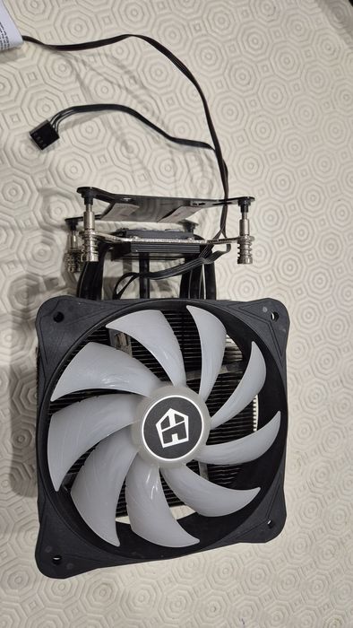 Dissipador para CPU com ventilador