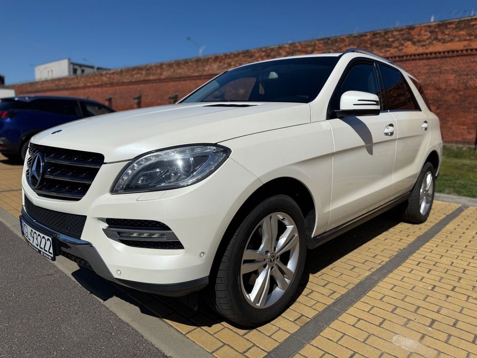 Mercedes-Benz ML Bez Pneumatyki, HAK, Po serwisie, 260KM, Biała Perła, Bezwypadkowy