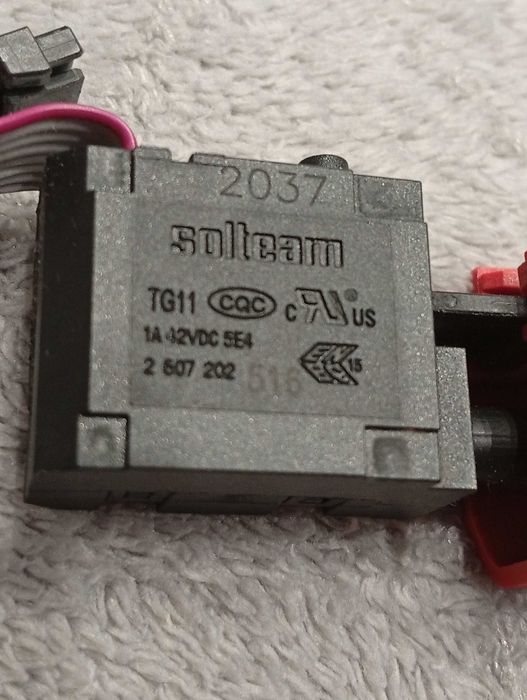 Włącznik, wyłącznik Bosch GSR GSB 12V
