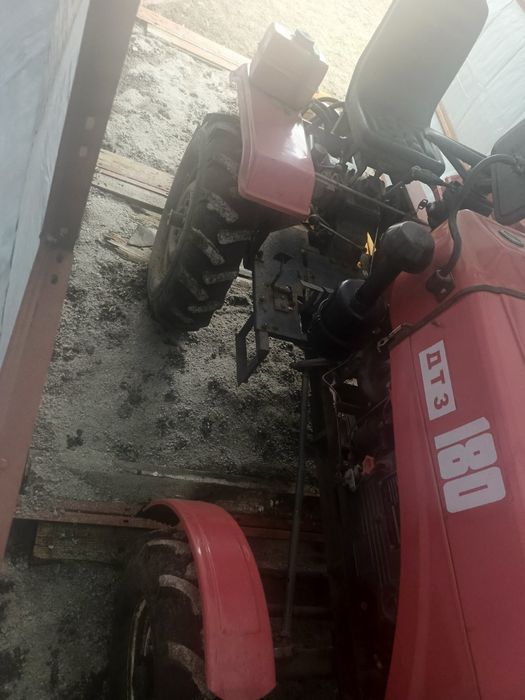 Міні Трактор ДТЗ 180