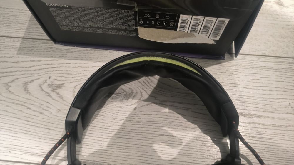 Sluchawki jbl quantum 600 oraz 610 wyrwane mikrifony