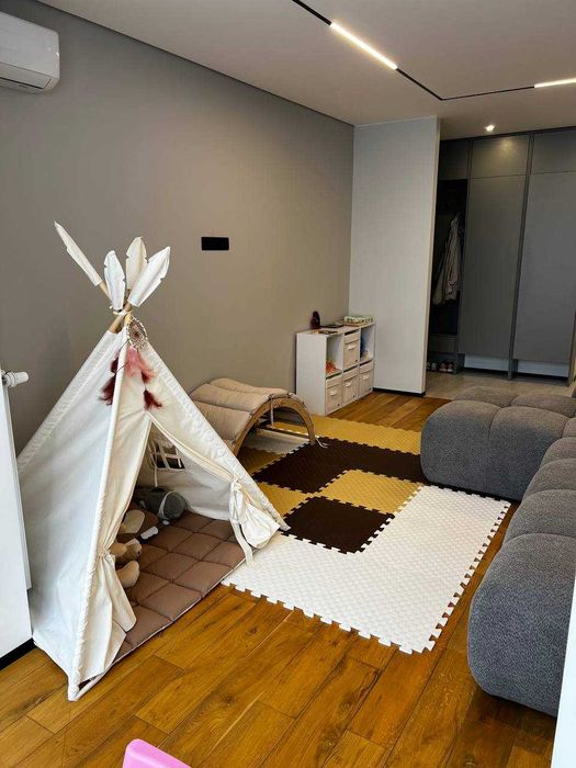 Продаж 2к квартири 86м2 з дизайнерським ремонтом у центрі Франківська