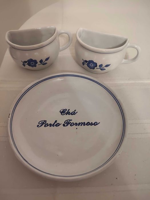 Various kitchen items.502156768744591363