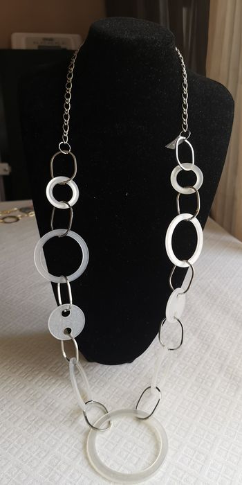 Colar femenino em aço inoxidável