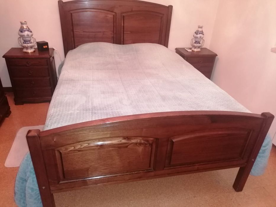 Quarto em madeira de carvalho