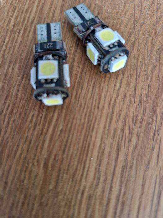 2x luz de presença led W5W