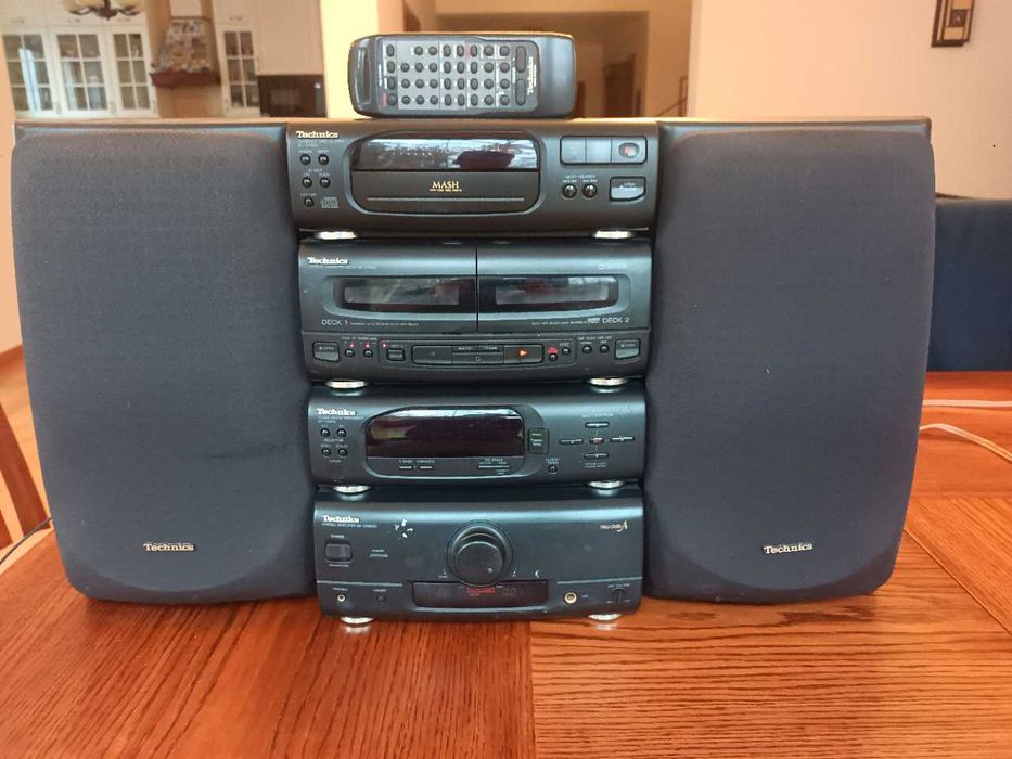 Technics wieża CH-505 + pilot