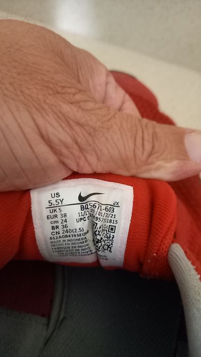 Ténis Nike 38 menino